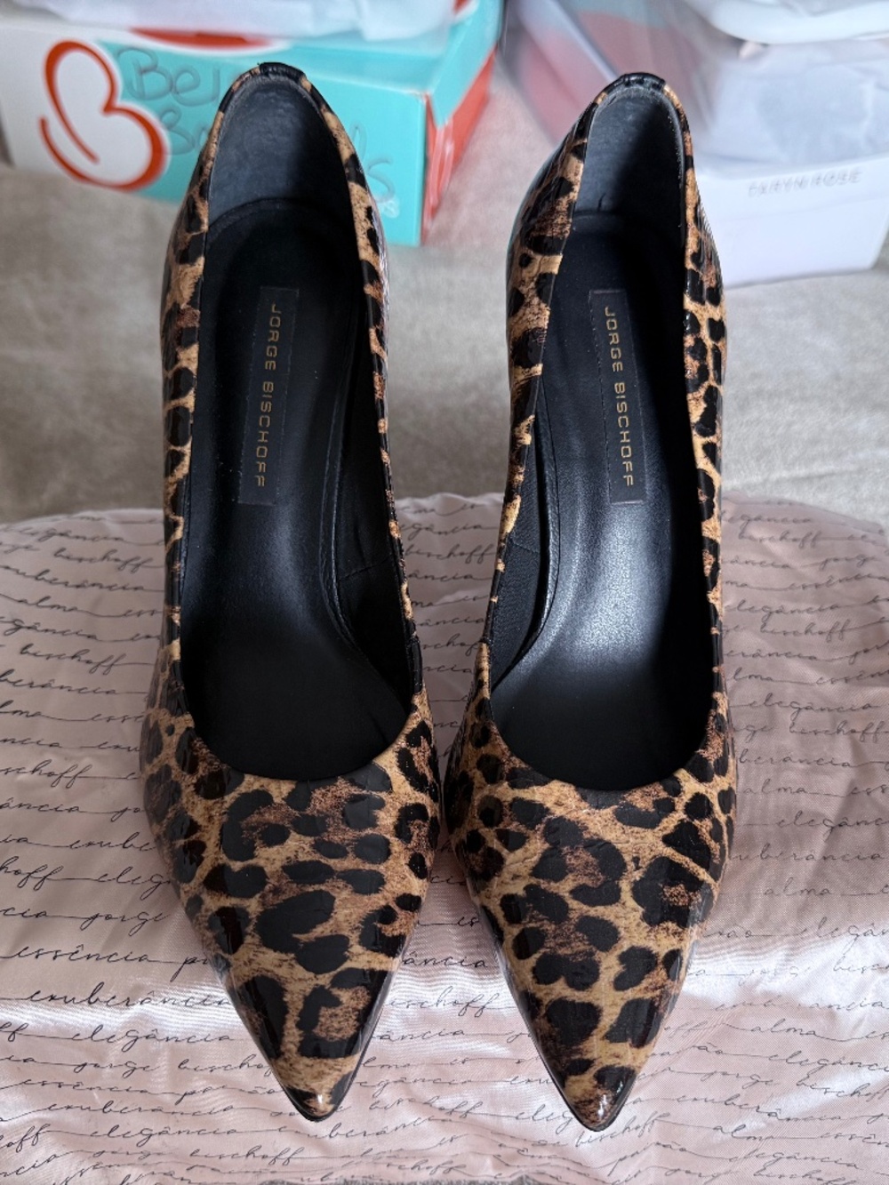 Gorgeous Jorge Bischoff leopard-print pumps 4" Heel